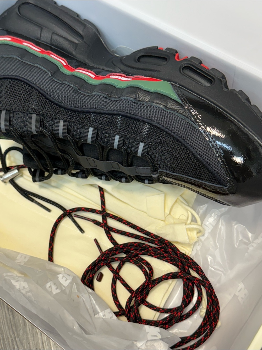 Nike x Undefeated air max 95 Sneakers with Red & Green Stripe image 4